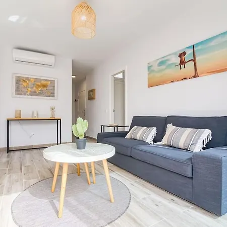 Cerca De La Playa 아파트